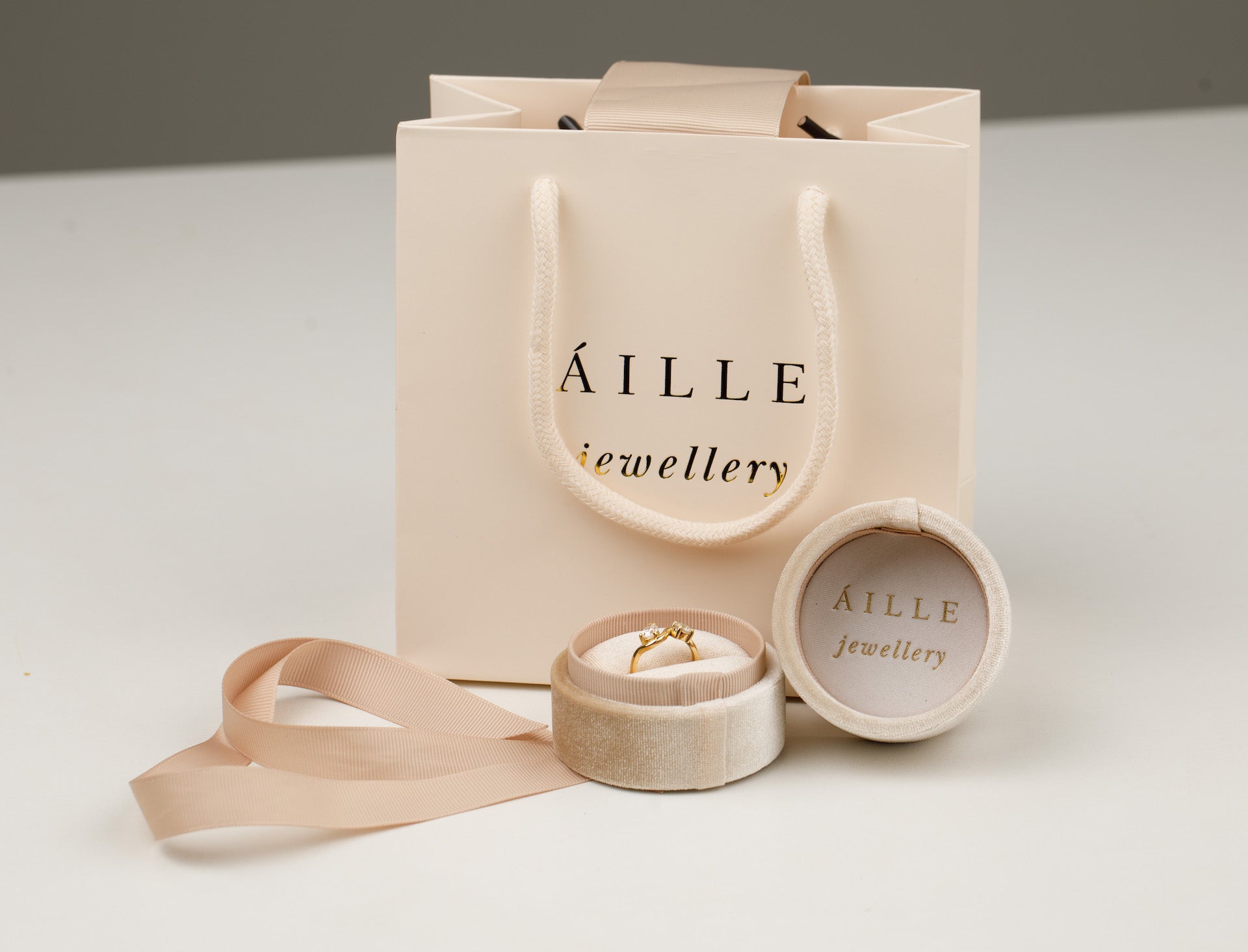 Áille Jewellery Packaging