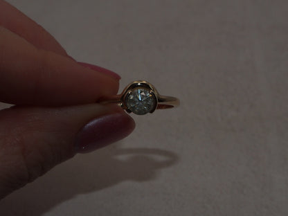 Floating Solitaire Diamond Ring