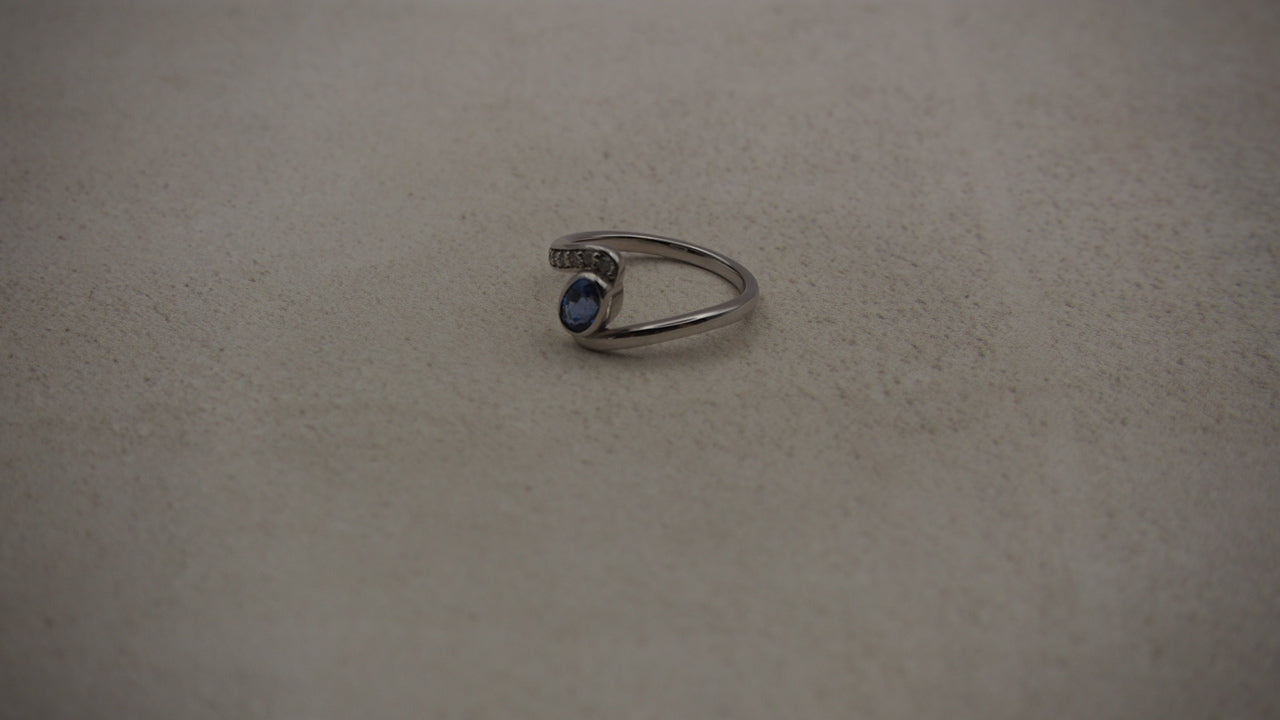 Sapphire White Gold 9k Ring